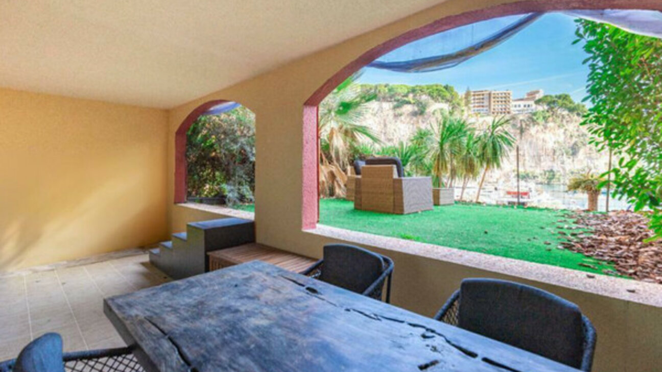 Très beau 2 pièces à Fontvieille vue sur le Port avec terrasse et jardin privatif - 3 / 8