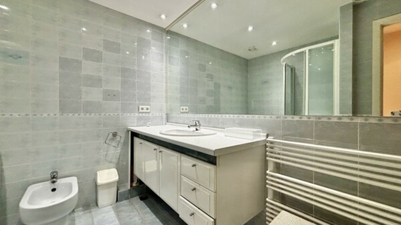 Appartement 3 pièces à rénover - 6 / 9