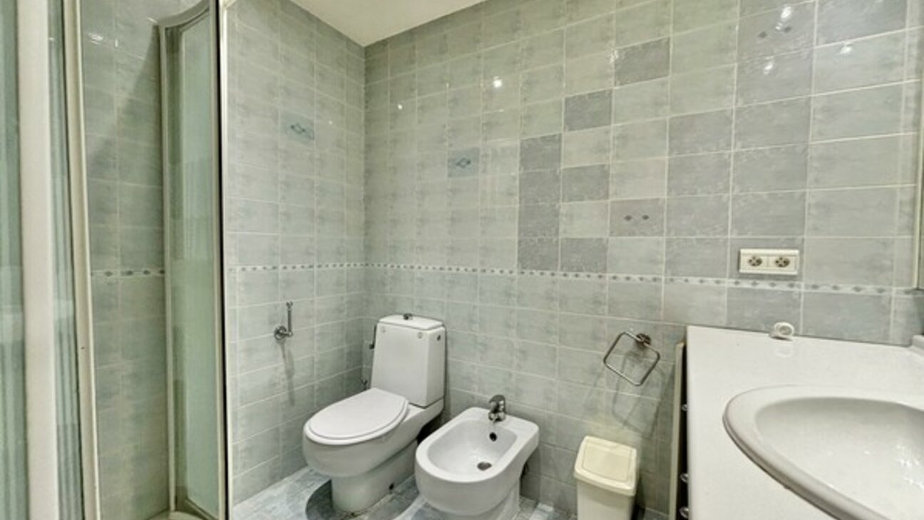 Appartement 3 pièces à rénover - 7 / 9