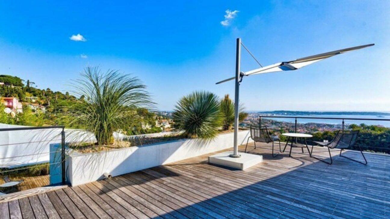 Villa d’Exception avec Vue sur le Cap d’Antibes - 17 / 22